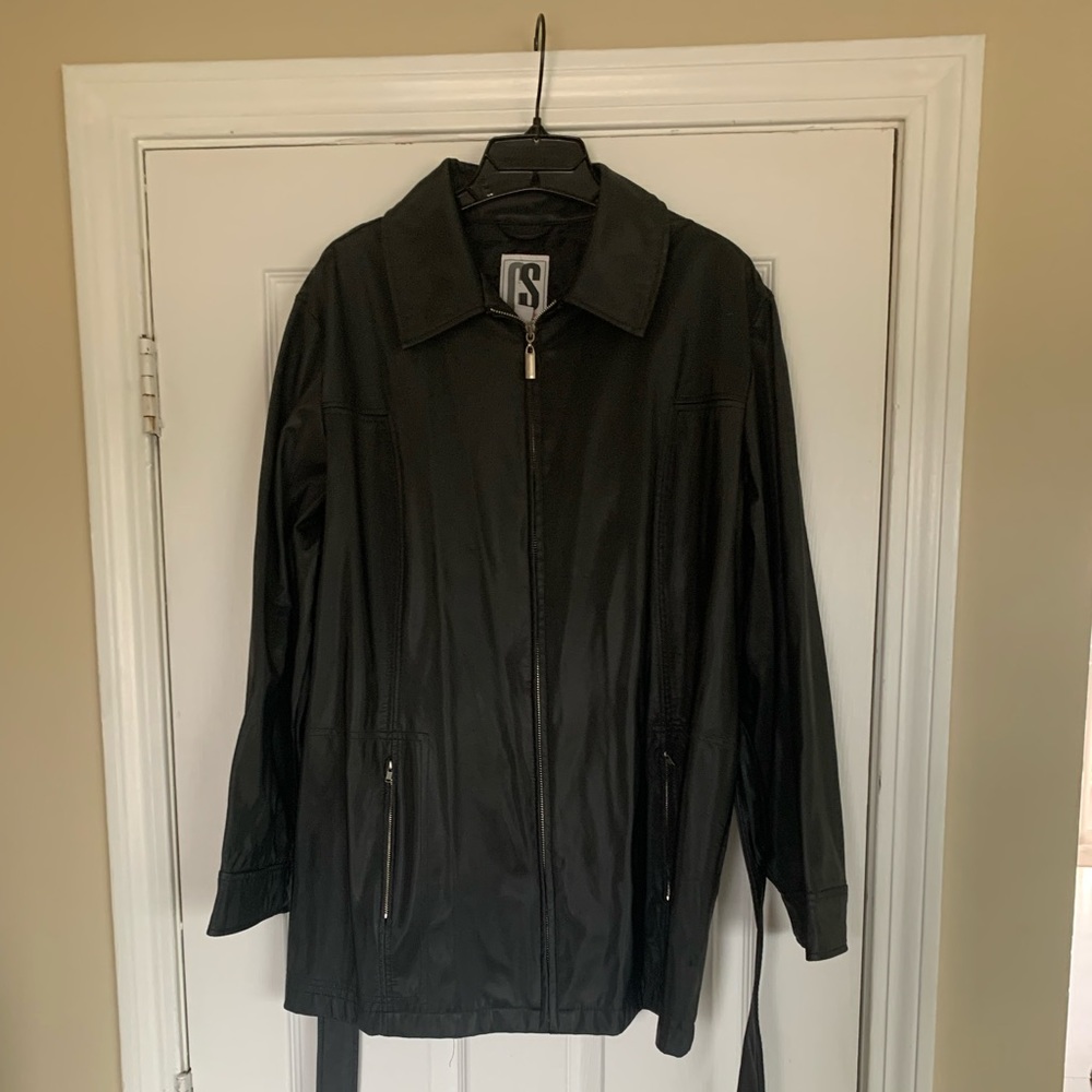 CS XL nylon rain jacket